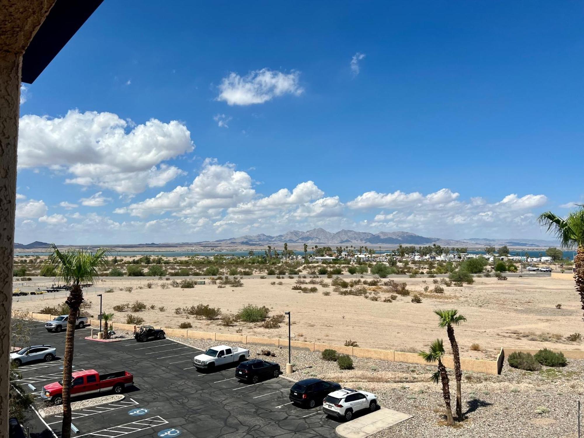 Studio 6 Suites Lake Havasu City Az Exterior photo